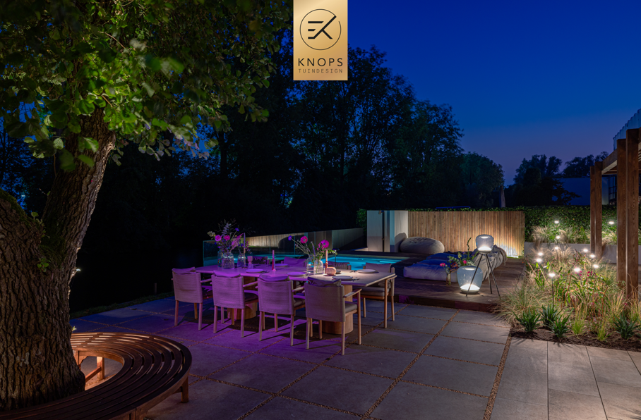 Ibiza stijl modern tuinontwerp wellnesstuin luxe tuin met zwembad mediterrane tuin luxury garden design exclusive garden villa garden