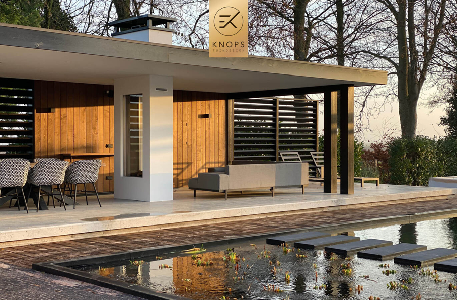 Hippo garden High end tuinontwerp tuinarchitect moderne wellnesstuin met luxe buitenverblijf en luxe poolhouse met zwemvijver 